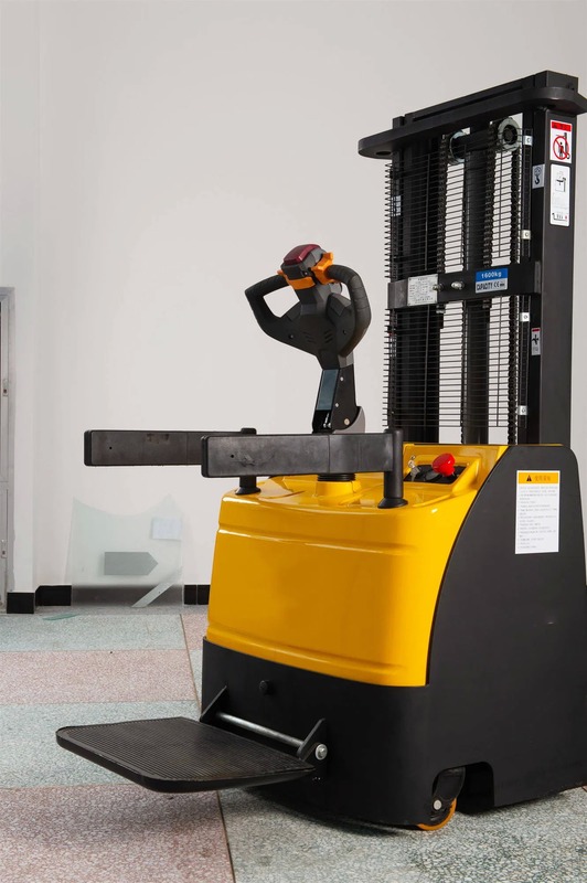 KAD Customized Electric Pallet Stacker with 850mm Fork Width 1738/2099mm Turning Radius and 500mm Load Center